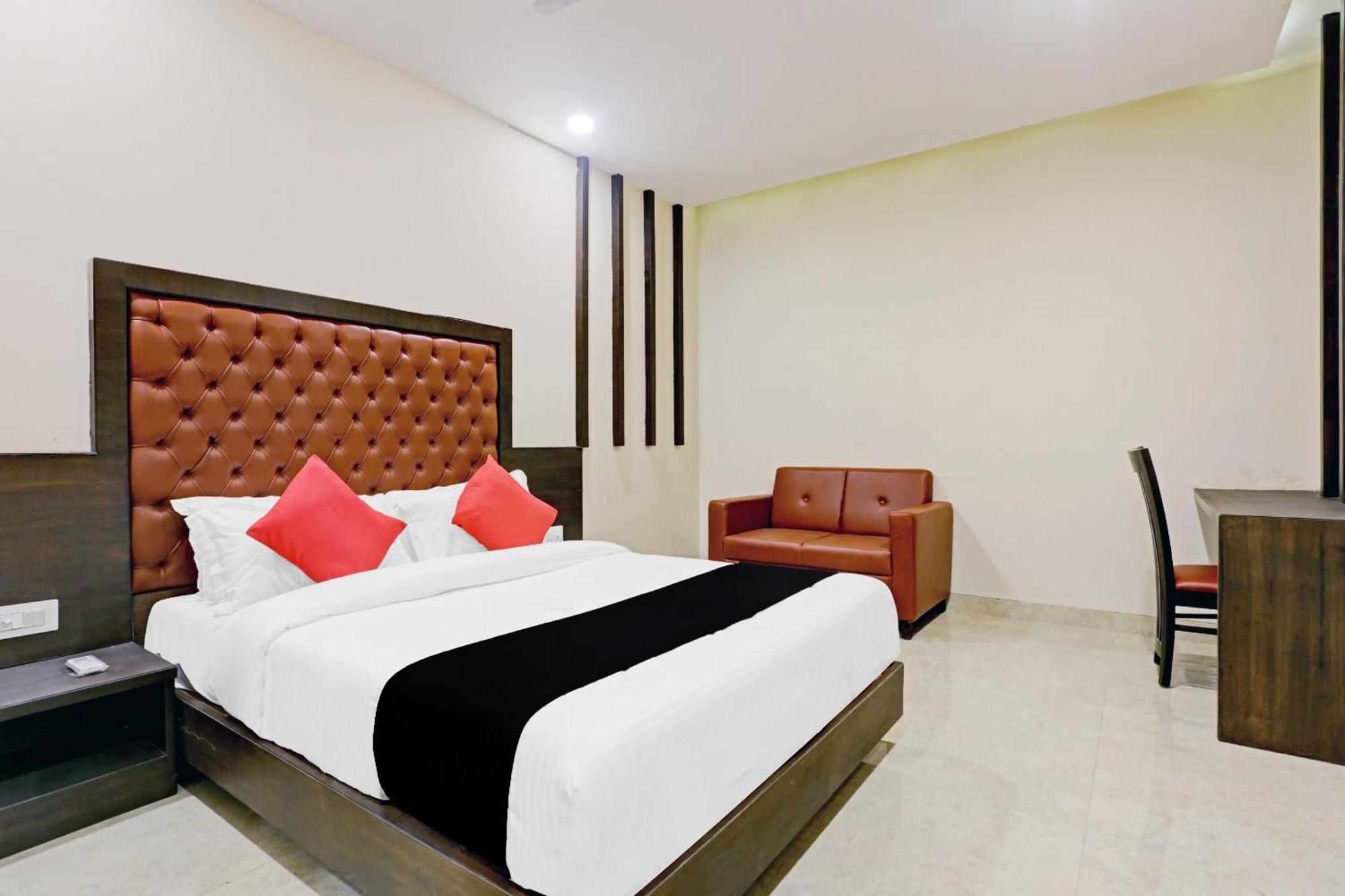 Capital O 80951 Hotel Vertigo Suite Bombaj Exteriér fotografie